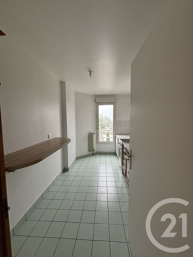 Appartement F2 à louer - 2 pièces - 54.93 m2 - AVON - 77 - ILE-DE-FRANCE - Century 21 Agence Babut