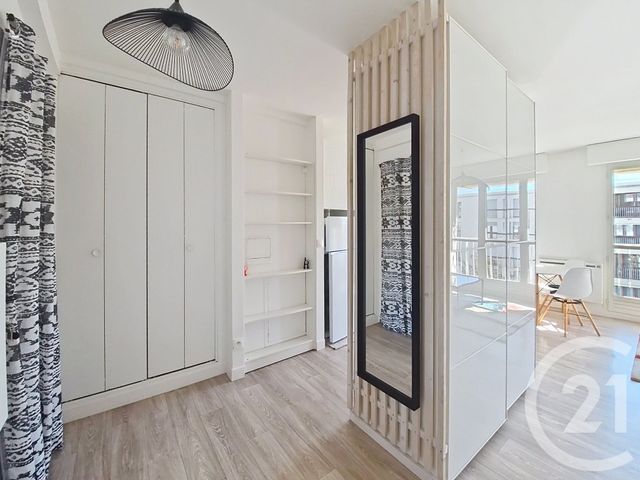 Appartement Studio à louer - 1 pièce - 31.54 m2 - AVON - 77 - ILE-DE-FRANCE - Century 21 Agence Babut