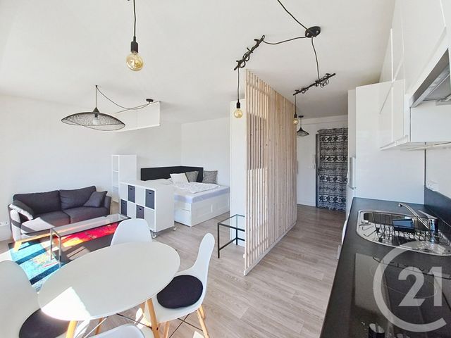 Appartement Studio à louer - 1 pièce - 31.54 m2 - AVON - 77 - ILE-DE-FRANCE - Century 21 Agence Babut