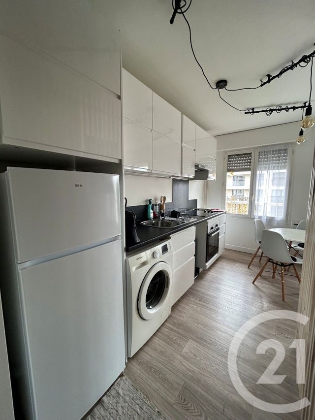 Appartement Studio à louer - 1 pièce - 31.54 m2 - AVON - 77 - ILE-DE-FRANCE - Century 21 Agence Babut