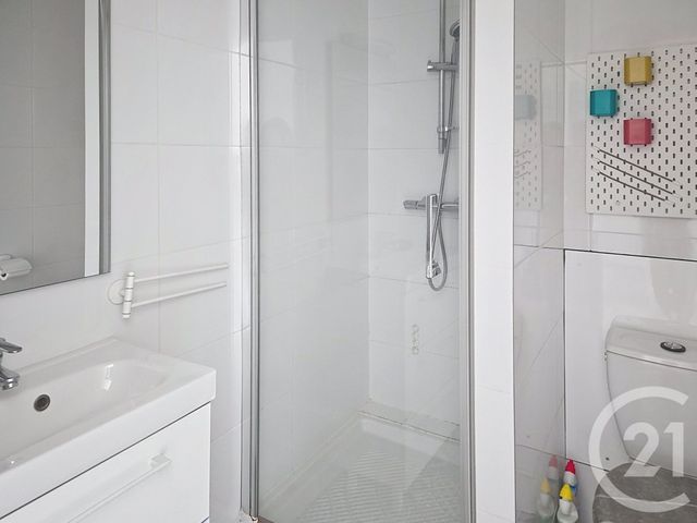 Appartement Studio à louer - 1 pièce - 31.54 m2 - AVON - 77 - ILE-DE-FRANCE - Century 21 Agence Babut