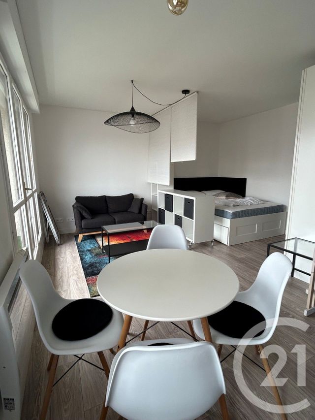 Appartement Studio à louer - 1 pièce - 31.54 m2 - AVON - 77 - ILE-DE-FRANCE - Century 21 Agence Babut