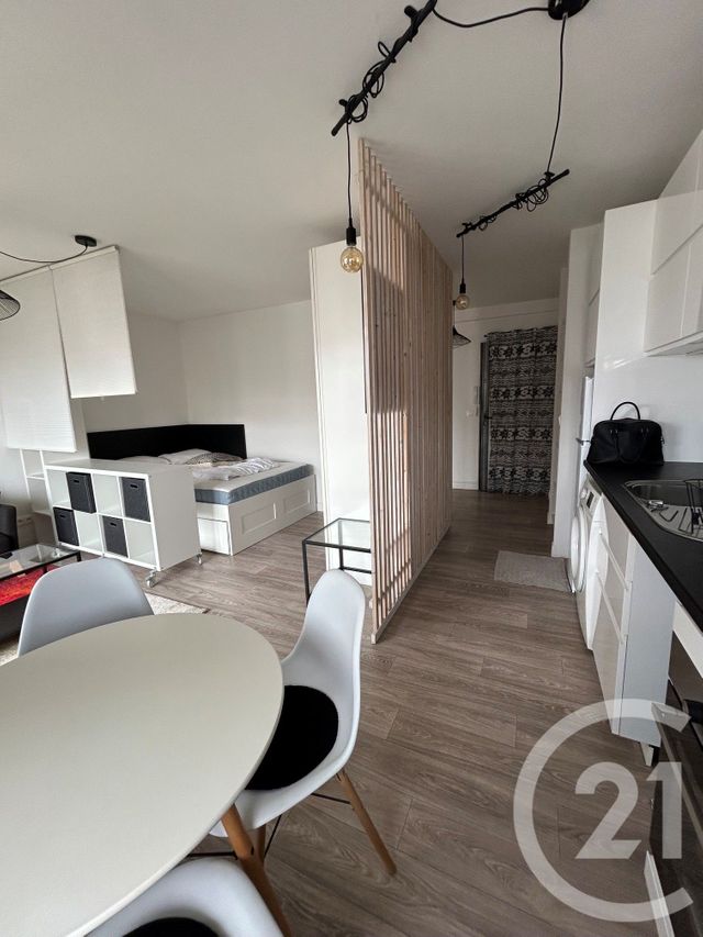 Appartement Studio à louer - 1 pièce - 31.54 m2 - AVON - 77 - ILE-DE-FRANCE - Century 21 Agence Babut