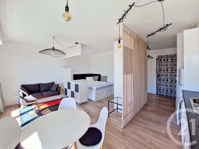 Appartement Studio à louer - 1 pièce - 31.54 m2 - AVON - 77 - ILE-DE-FRANCE - Century 21 Agence Babut