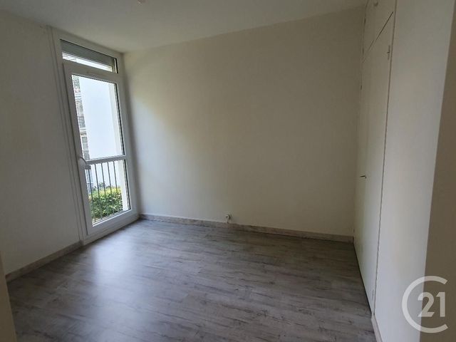 Appartement à louer - 3 pièces - 59.3 m2 - AVON - 77 - ILE-DE-FRANCE - Century 21 Agence Babut