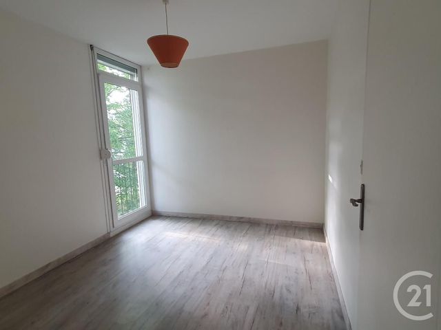 Appartement à louer - 3 pièces - 59.3 m2 - AVON - 77 - ILE-DE-FRANCE - Century 21 Agence Babut