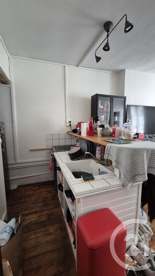 Appartement à louer - 3 pièces - 54.39 m2 - FONTAINEBLEAU - 77 - ILE-DE-FRANCE - Century 21 Agence Babut