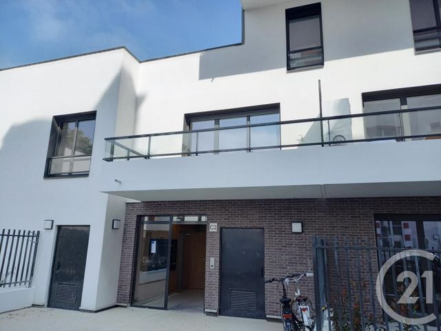 Appartement F2 à louer - 2 pièces - 41.1 m2 - FONTAINEBLEAU - 77 - ILE-DE-FRANCE - Century 21 Agence Babut