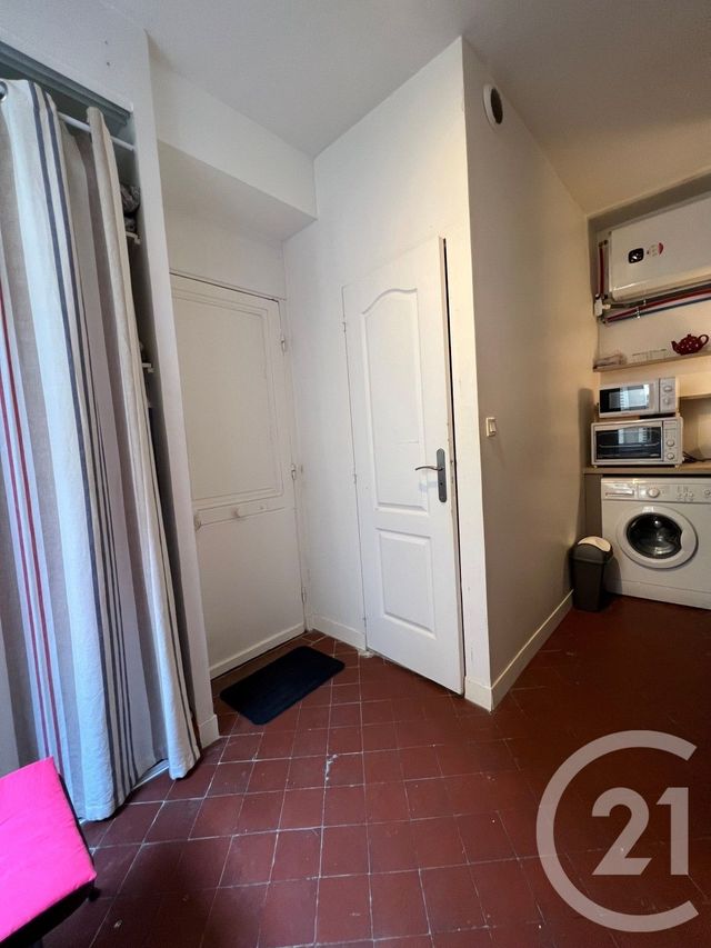 Appartement Studio à louer - 1 pièce - 31.29 m2 - FONTAINEBLEAU - 77 - ILE-DE-FRANCE - Century 21 Agence Babut
