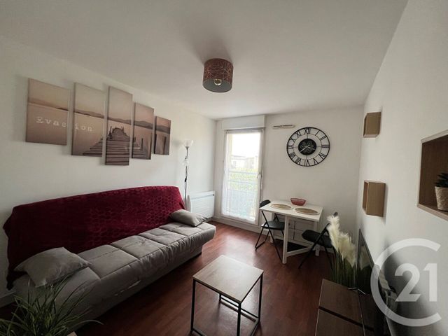 Appartement Studio à louer - 1 pièce - 18.38 m2 - AVON - 77 - ILE-DE-FRANCE - Century 21 Agence Babut