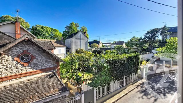 Appartement Studio à louer - 1 pièce - 28.09 m2 - MORET SUR LOING - 77 - ILE-DE-FRANCE - Century 21 Agence Babut