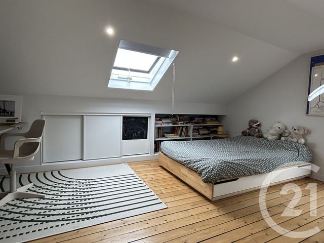 Appartement F6 à louer - 6 pièces - 125.78 m2 - FONTAINEBLEAU - 77 - ILE-DE-FRANCE - Century 21 Agence Babut