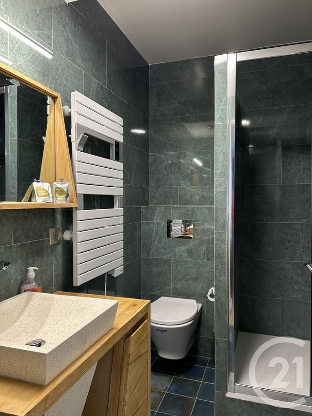 Appartement 5 pieces à louer - 5 pièces - 80.16 m2 - FONTAINEBLEAU - 77 - ILE-DE-FRANCE - Century 21 Agence Babut