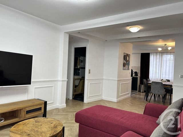 Appartement 5 pieces à louer - 5 pièces - 80.16 m2 - FONTAINEBLEAU - 77 - ILE-DE-FRANCE - Century 21 Agence Babut