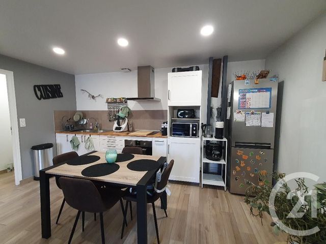 Appartement 3 pièces à louer - 3 pièces - 59.63 m2 - NEMOURS - 77 - ILE-DE-FRANCE - Century 21 Agence Babut