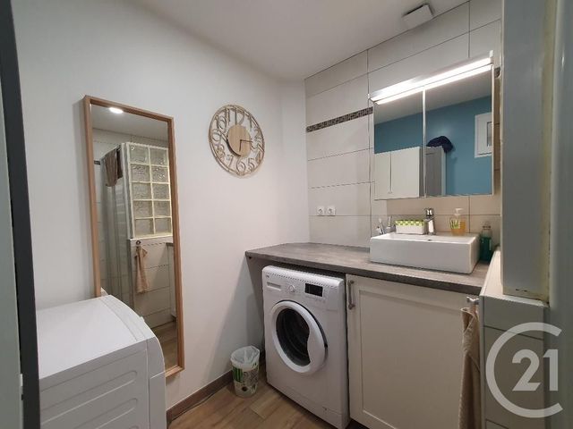 Appartement 3 pièces à louer - 3 pièces - 59.63 m2 - NEMOURS - 77 - ILE-DE-FRANCE - Century 21 Agence Babut