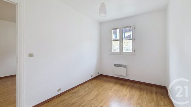 Appartement T2 à louer - 2 pièces - 38.35 m2 - FONTAINEBLEAU - 77 - ILE-DE-FRANCE - Century 21 Agence Babut