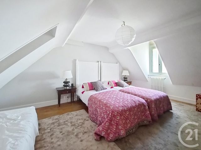 maison à louer - 6 pièces - 118.33 m2 - FONTAINEBLEAU - 77 - ILE-DE-FRANCE - Century 21 Agence Babut