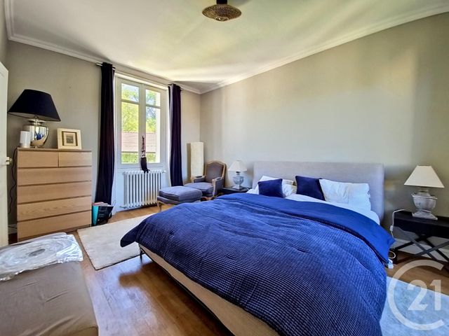 maison à louer - 6 pièces - 118.33 m2 - FONTAINEBLEAU - 77 - ILE-DE-FRANCE - Century 21 Agence Babut