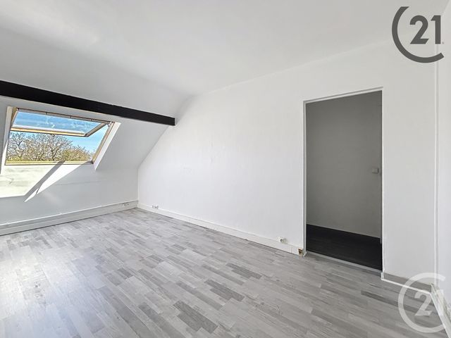 Appartement Studio à louer - 1 pièce - 27.71 m2 - FONTAINEBLEAU - 77 - ILE-DE-FRANCE - Century 21 Agence Babut