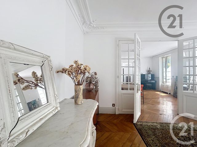 Appartement 3 pièces à vendre - 3 pièces - 85.05 m2 - FONTAINEBLEAU - 77 - ILE-DE-FRANCE - Century 21 Agence Babut