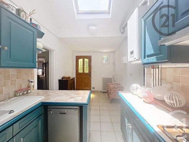 Appartement 3 pièces à vendre - 3 pièces - 85.05 m2 - FONTAINEBLEAU - 77 - ILE-DE-FRANCE - Century 21 Agence Babut