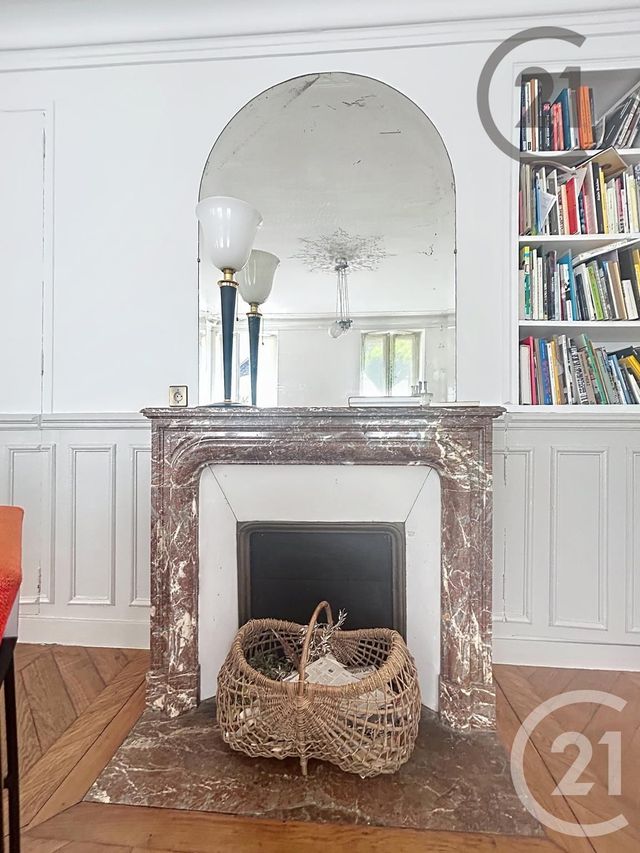 Appartement 3 pièces à vendre - 3 pièces - 85.05 m2 - FONTAINEBLEAU - 77 - ILE-DE-FRANCE - Century 21 Agence Babut