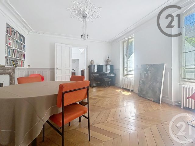 Appartement 3 pièces à vendre - 3 pièces - 85.05 m2 - FONTAINEBLEAU - 77 - ILE-DE-FRANCE - Century 21 Agence Babut