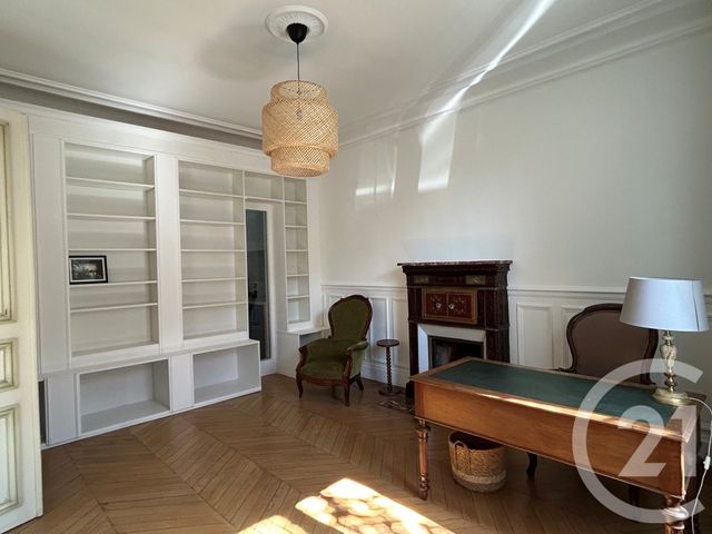 maison à louer - 10 pièces - 279.78 m2 - FONTAINEBLEAU - 77 - ILE-DE-FRANCE - Century 21 Agence Babut
