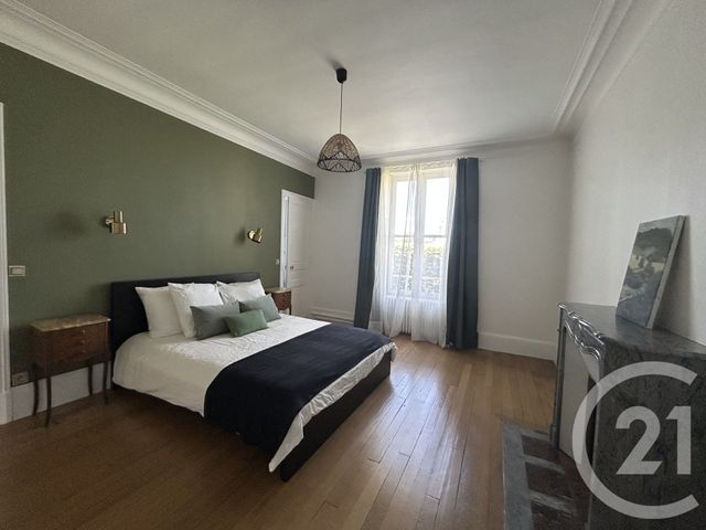 maison à louer - 10 pièces - 279.78 m2 - FONTAINEBLEAU - 77 - ILE-DE-FRANCE - Century 21 Agence Babut