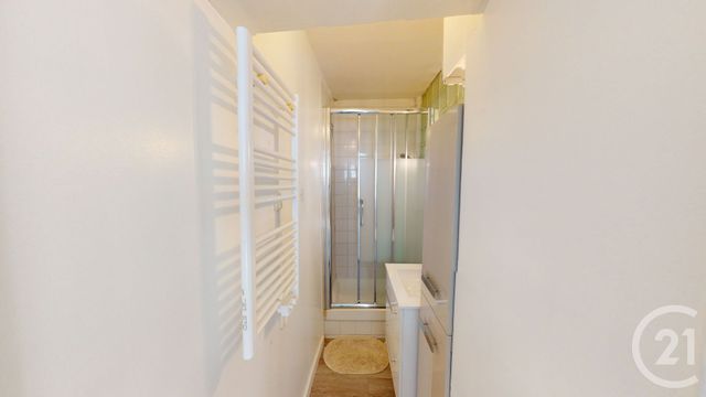 Appartement F1 à louer - 1 pièce - 20.66 m2 - FONTAINEBLEAU - 77 - ILE-DE-FRANCE - Century 21 Agence Babut