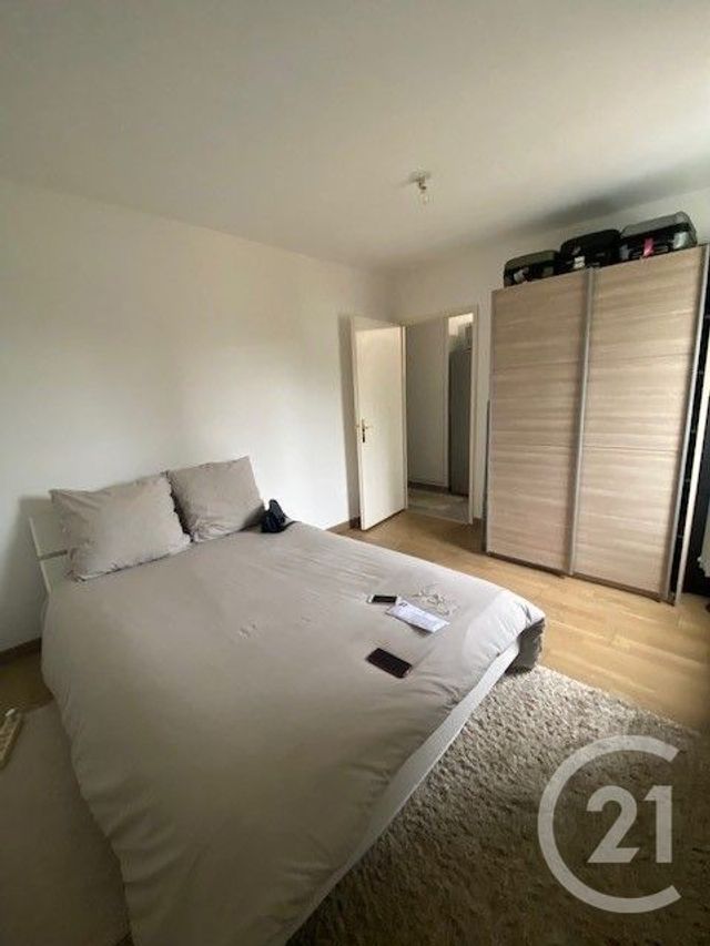 Appartement 2 pièces à louer - 2 pièces - 37.09 m2 - AVON - 77 - ILE-DE-FRANCE - Century 21 Agence Babut