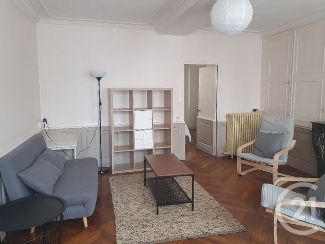 Appartement F2 à louer - 2 pièces - 43.54 m2 - FONTAINEBLEAU - 77 - ILE-DE-FRANCE - Century 21 Agence Babut
