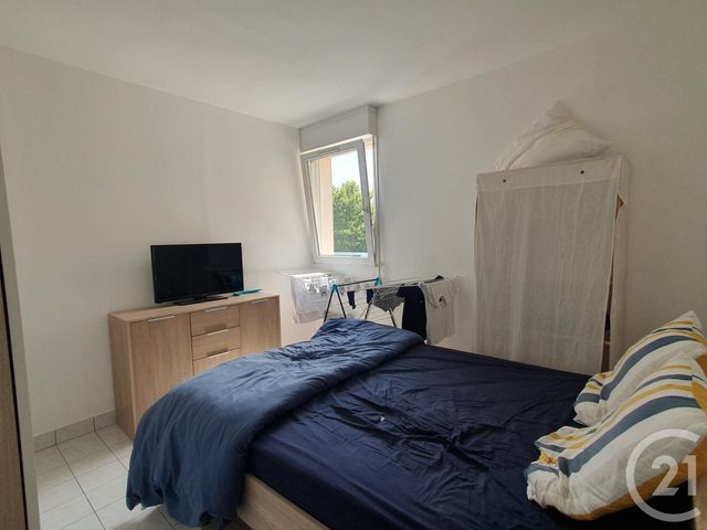 Appartement 2 pièces à louer - 2 pièces - 43.38 m2 - AVON - 77 - ILE-DE-FRANCE - Century 21 Agence Babut