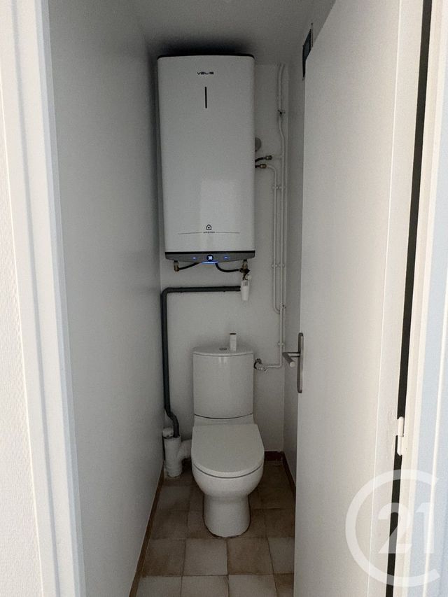Appartement Studio à louer - 1 pièce - 29.71 m2 - MELUN - 77 - ILE-DE-FRANCE - Century 21 Agence Babut