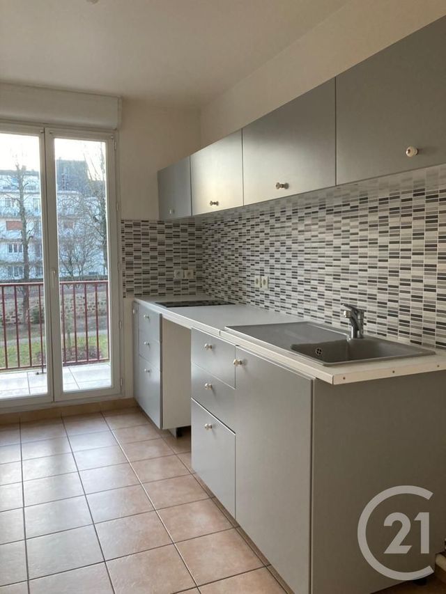 Appartement 2 pièces à louer - 2 pièces - 51.08 m2 - AVON - 77 - ILE-DE-FRANCE - Century 21 Agence Babut