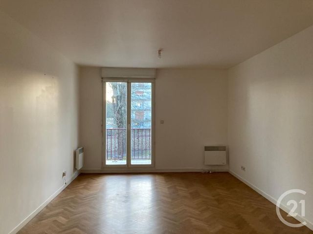 Appartement 2 pièces à louer - 2 pièces - 51.08 m2 - AVON - 77 - ILE-DE-FRANCE - Century 21 Agence Babut