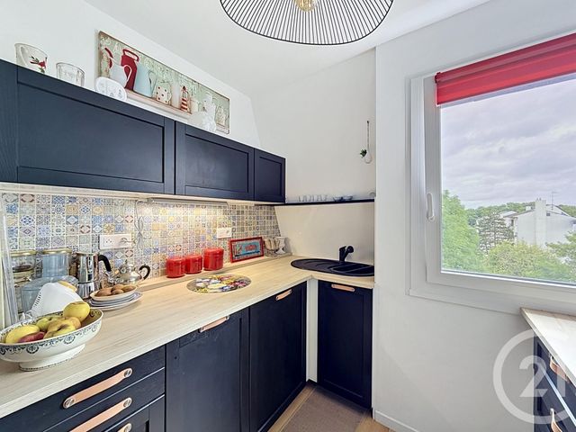 Appartement T2 à vendre - 2 pièces - 47.9 m2 - AVON - 77 - ILE-DE-FRANCE - Century 21 Agence Babut