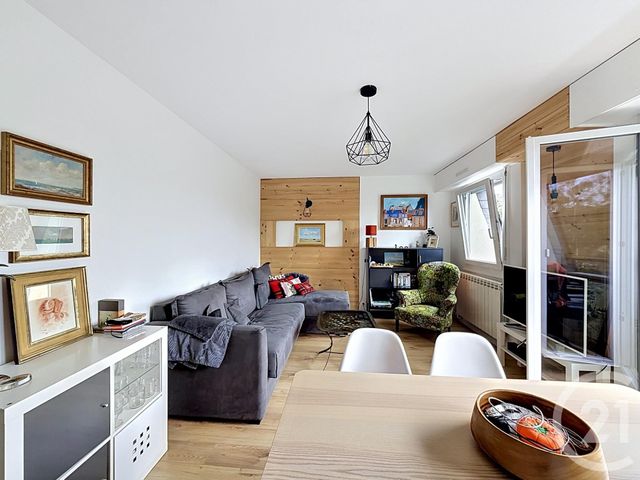 Appartement T2 à vendre - 2 pièces - 47.9 m2 - AVON - 77 - ILE-DE-FRANCE - Century 21 Agence Babut