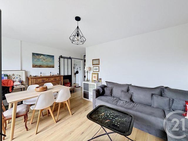 Appartement T2 à vendre - 2 pièces - 47.9 m2 - AVON - 77 - ILE-DE-FRANCE - Century 21 Agence Babut