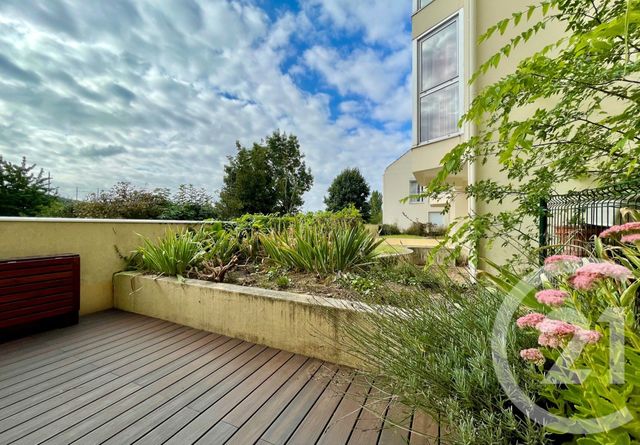 Appartement F3 à louer - 3 pièces - 64.24 m2 - AVON - 77 - ILE-DE-FRANCE - Century 21 Agence Babut
