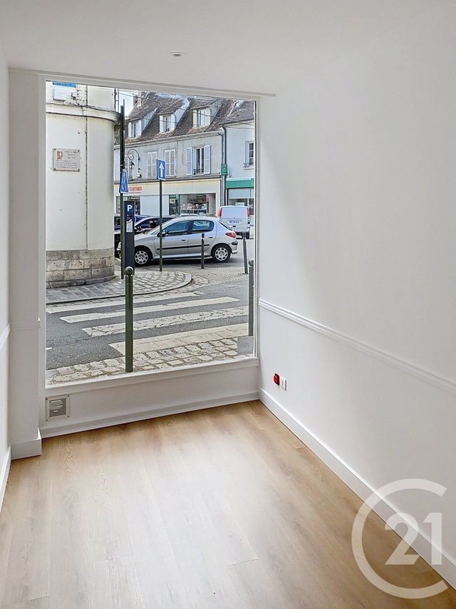 commerce à louer - 10.35 m2 - NEMOURS - 77 - ILE-DE-FRANCE - Century 21 Agence Babut