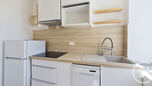 Appartement Duplex à louer - 2 pièces - 28.72 m2 - LA CHAPELLE LA REINE - 77 - ILE-DE-FRANCE - Century 21 Agence Babut