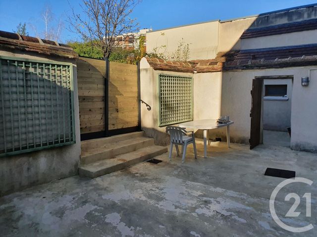 Appartement F3 à louer - 3 pièces - 53.8 m2 - FONTAINEBLEAU - 77 - ILE-DE-FRANCE - Century 21 Agence Babut