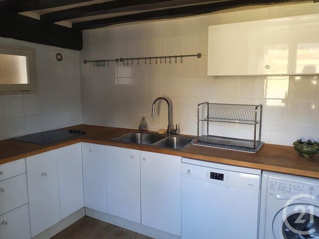Appartement F3 à louer - 3 pièces - 53.8 m2 - FONTAINEBLEAU - 77 - ILE-DE-FRANCE - Century 21 Agence Babut