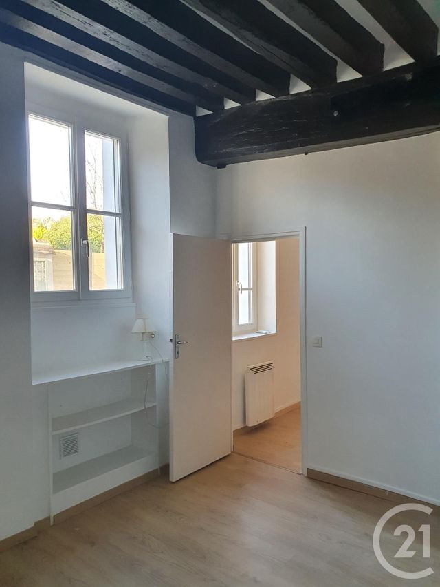 Appartement F3 à louer - 3 pièces - 53.8 m2 - FONTAINEBLEAU - 77 - ILE-DE-FRANCE - Century 21 Agence Babut