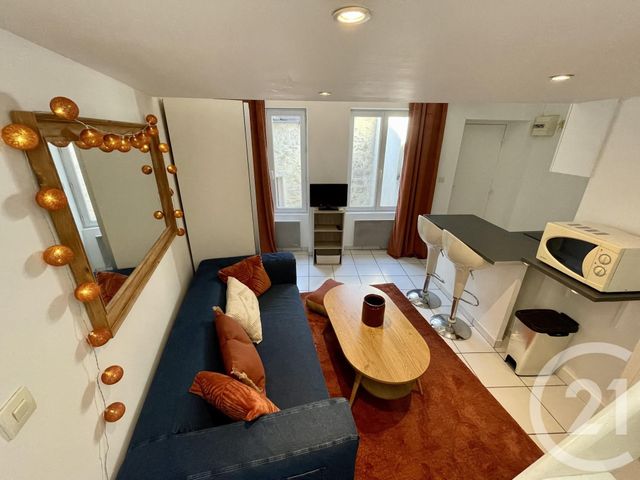 Appartement Studio à louer - 1 pièce - 16.05 m2 - FONTAINEBLEAU - 77 - ILE-DE-FRANCE - Century 21 Agence Babut