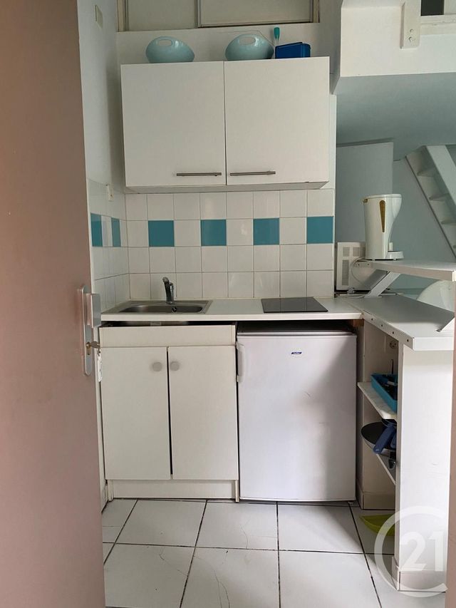 Appartement Studio à louer - 1 pièce - 16.05 m2 - FONTAINEBLEAU - 77 - ILE-DE-FRANCE - Century 21 Agence Babut