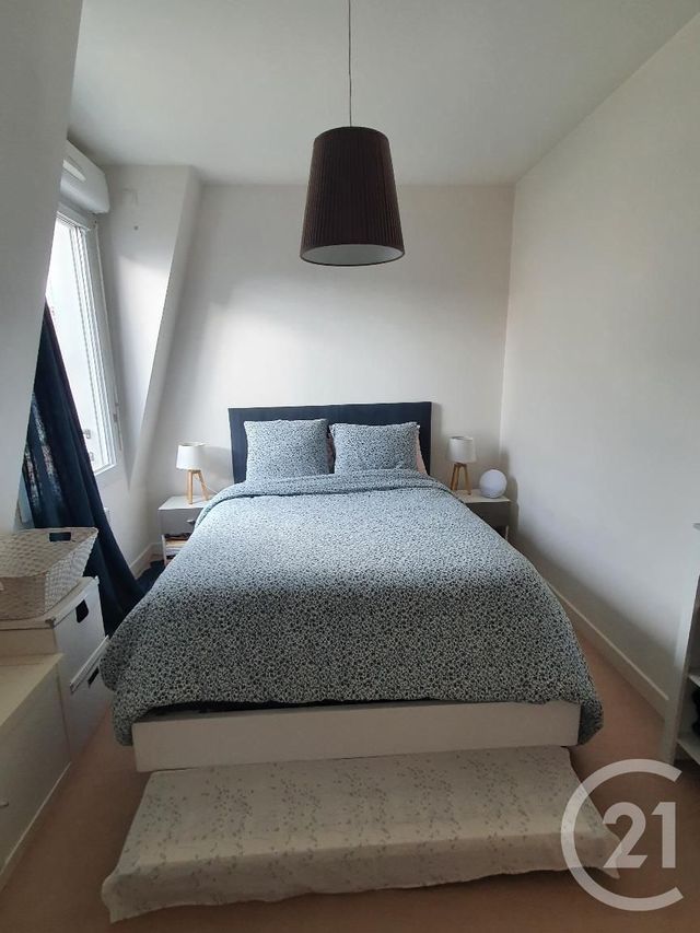 Appartement 2 pièces à louer - 2 pièces - 42.44 m2 - AVON - 77 - ILE-DE-FRANCE - Century 21 Agence Babut
