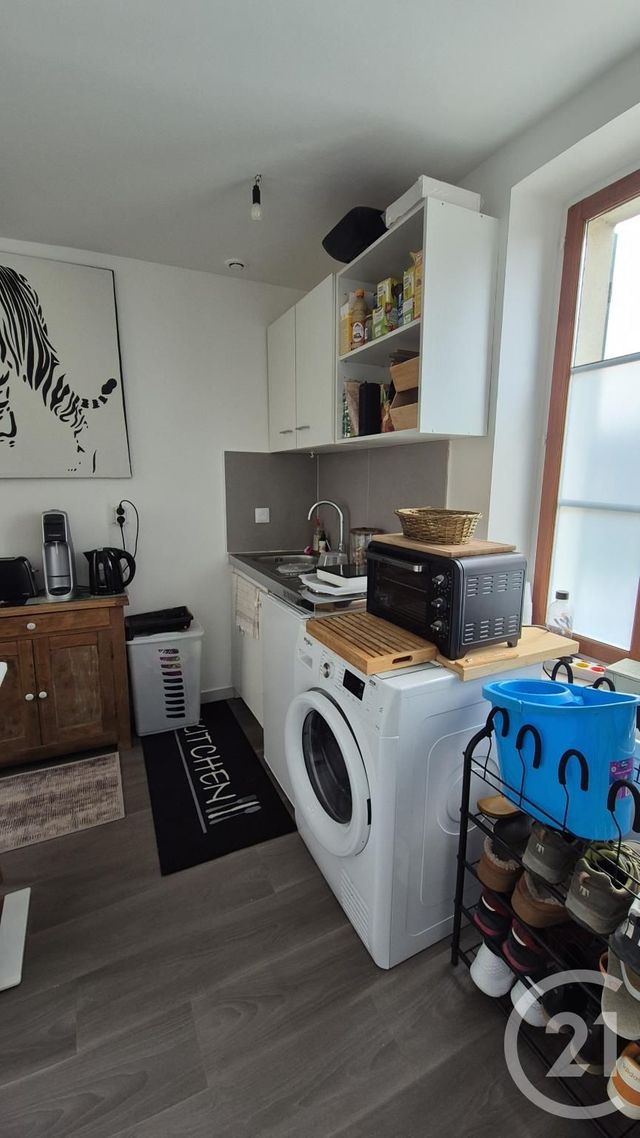 Appartement T1 à louer - 1 pièce - 18.68 m2 - AVON - 77 - ILE-DE-FRANCE - Century 21 Agence Babut